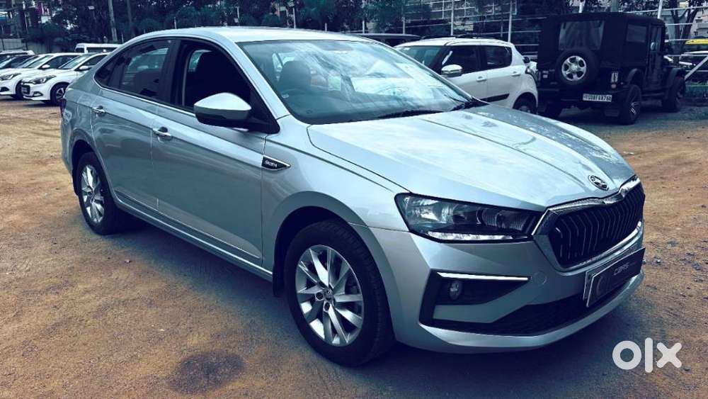 Skoda Slavia Active 1.0l Tsi Mt, 2023, Petrol