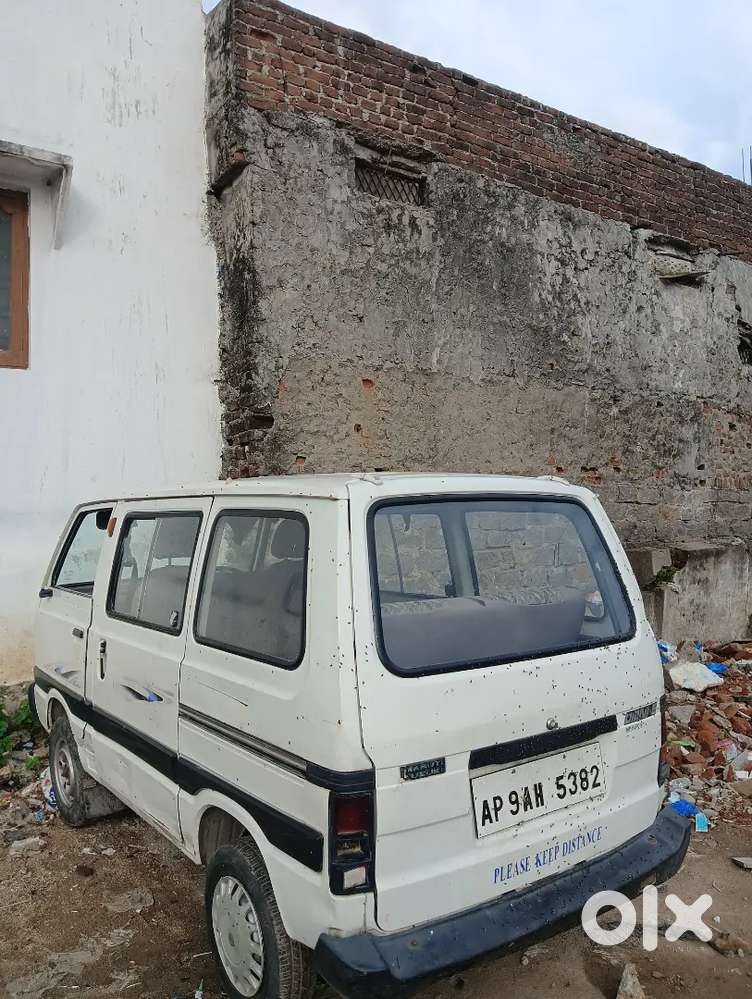Maruti Suzuki Omni 2000