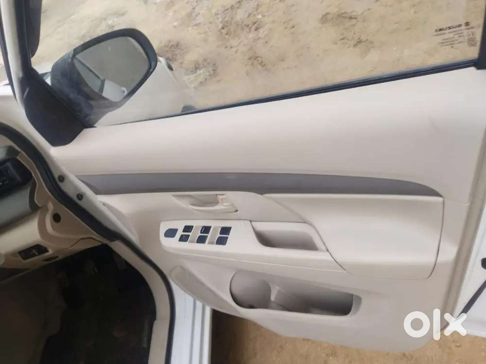 Maruti Suzuki Ertiga 2019 Vxi Cng
