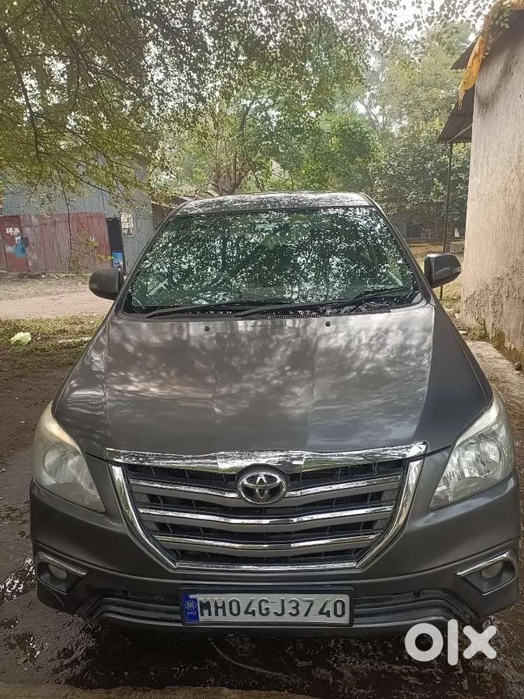 Toyota Innova Diesel 2014