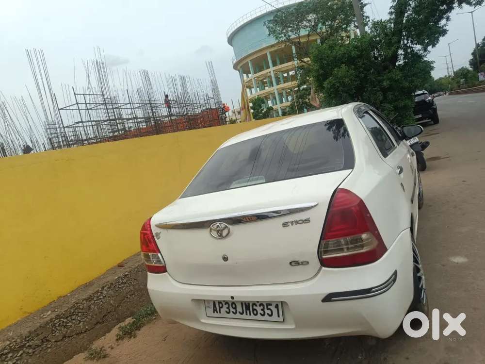 Toyota Etios 2015 Diesel Well Maintained