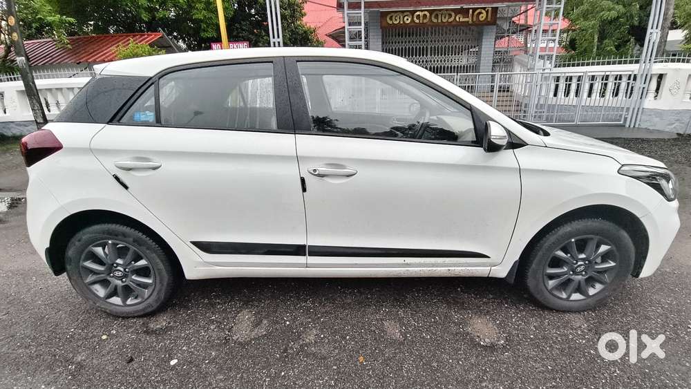 Hyundai I20 1.2 Sportz (o), 2020, Petrol