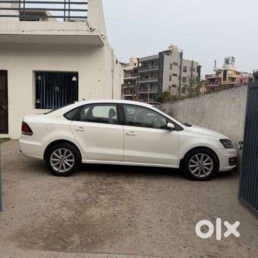Volkswagen Vento 1.2 Highline Plus At 16 Alloy, 2018, Petrol