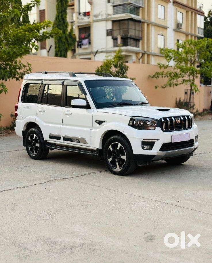 Mahindra Scorpio Classic 2.2 S 11 Mt 7 Cc, 2025, Diesel
