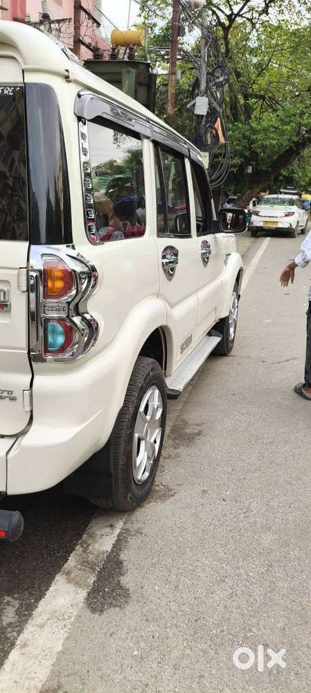 Mahindra Scorpio S4, 2014, Diesel