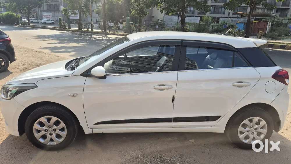 Hyundai I20 Magna Petrol 2016