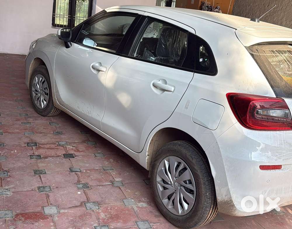 शादी में आई हुई है २०२६ मॉडल १००० Km चली है बस