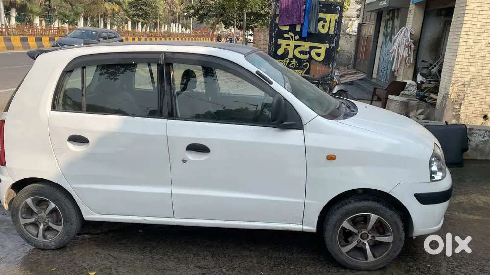 Hyundai Santro Asta Petrol 2002