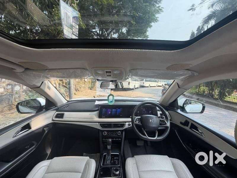 Mahindra Xuv700 2.2 Ax 7 Diesel At Luxury Pack Str, 2022, Diesel