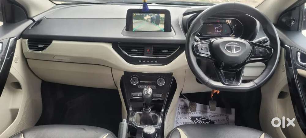 Tata Nexon 2023 Petrol