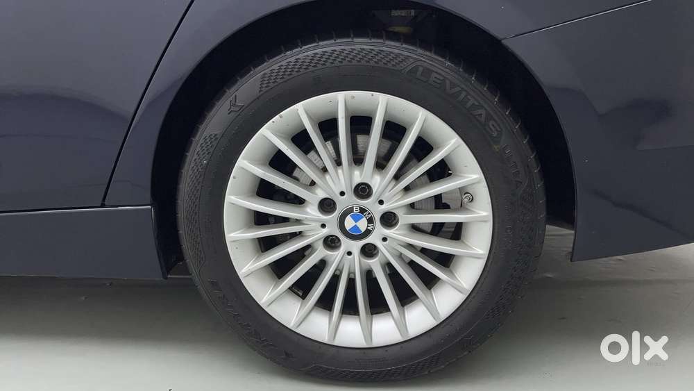 Bmw 3 Series 2.0 320i Luxury Line, 2016, Petrol