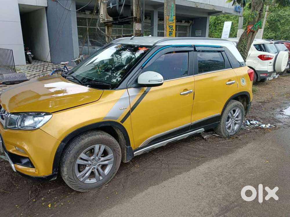 Maruti Suzuki Vitara Brezza Zdi+ Dual Tone Mt, 2016, Diesel