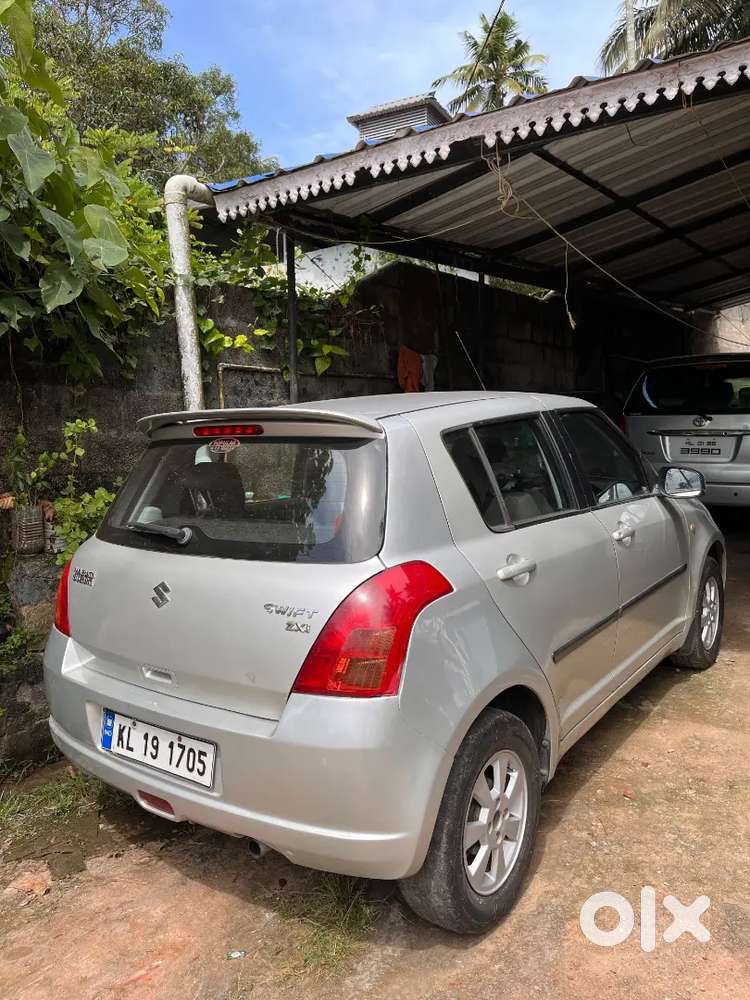 Maruti Suzuki Swift 2006 Petrol