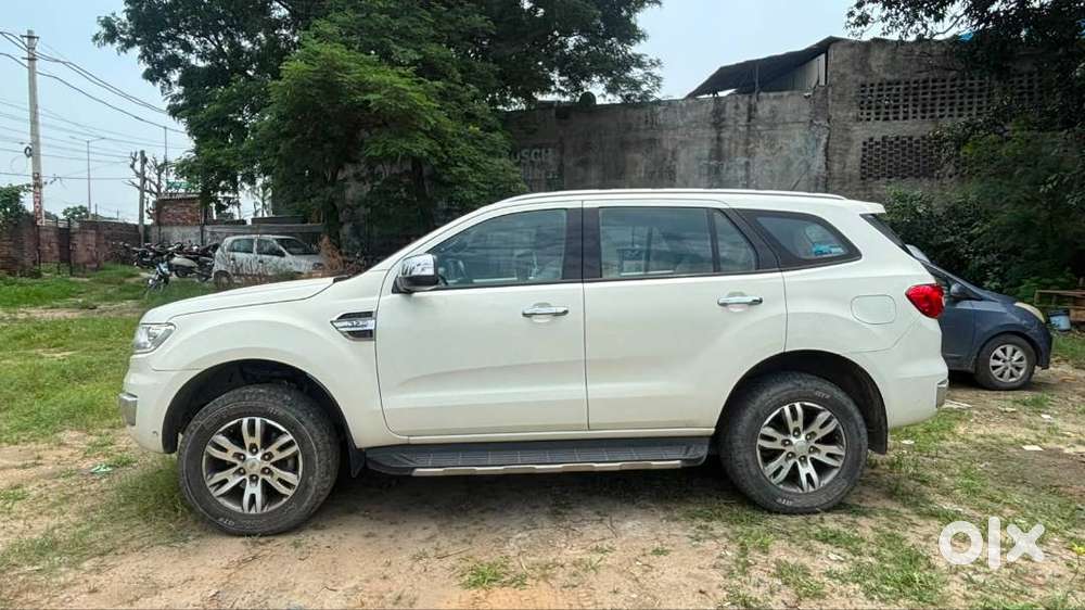 Ford Endeavour 3.2 2017