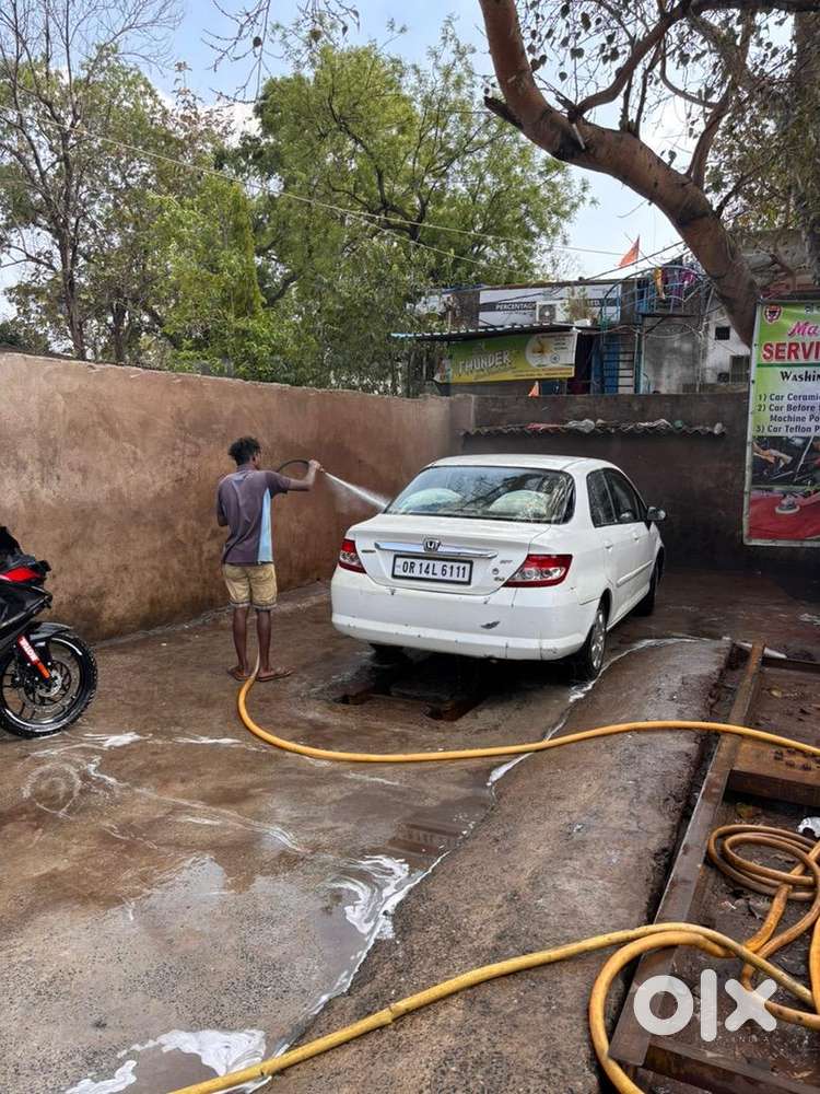 Honda City Hybrid eHEV 2005 Petrol 80000 Km Driven - Cars in Nuagan ...