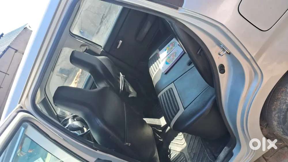 Teacher's Single Hand Driven Car, Want To Switch To Ev Car