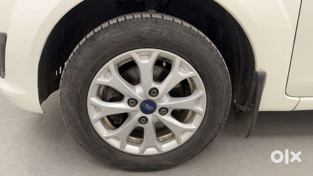 Ford Figo 1.2 Duratec Petrol Titanium, 2013, Petrol