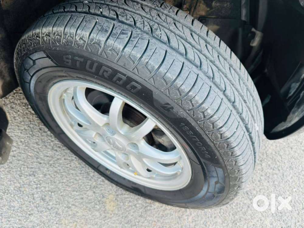 Maruti Suzuki Swift Vxi + Manual, 2013, Petrol