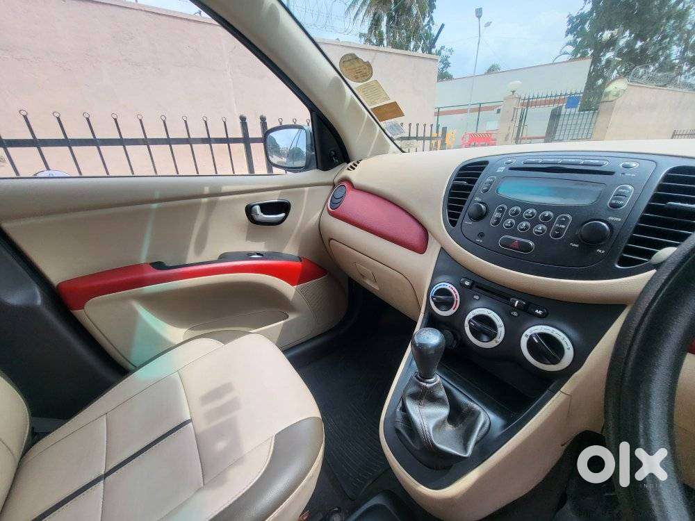 Hyundai I10 Sportz, 2010, Petrol