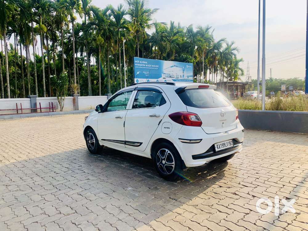 Tata Tiago 1.2 Revotron Xt (o), 2020, Petrol