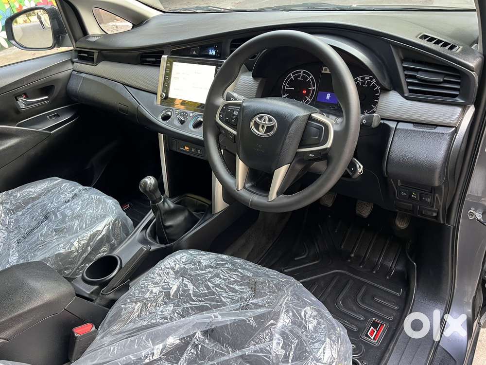 Toyota Innova Crysta 2.4 G Mt, 2021, Diesel