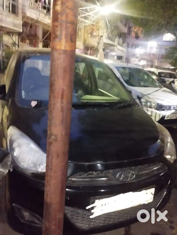 Hyundai I10 Sportz 2013