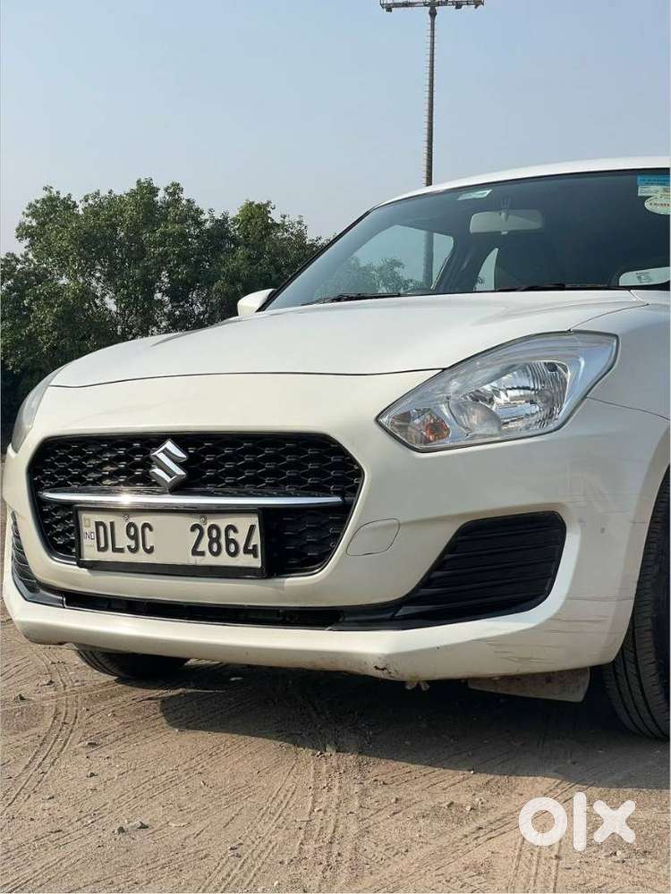 Maruti Suzuki Swift Vxi Optional, 2022, Petrol