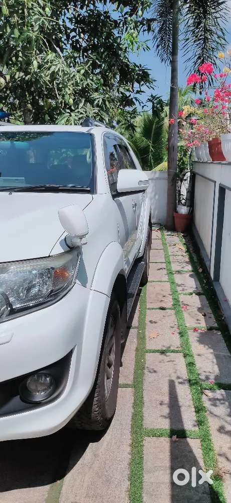 Toyota Fortuner 2013 Diesel, 87700 Km Driven,