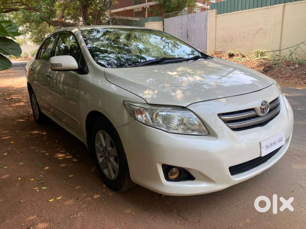 Toyota Corolla Altis G, 2010, Petrol