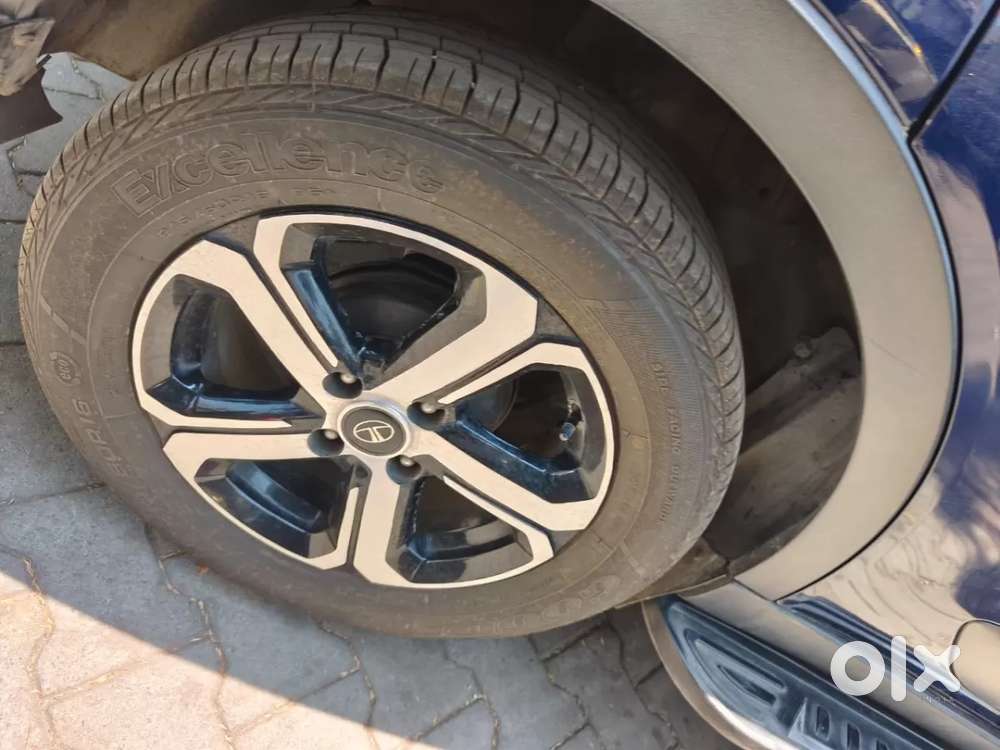 Tata Nexon 1.5 Revotorq Xz Plus Hs Dark Edition, 2022, Petrol