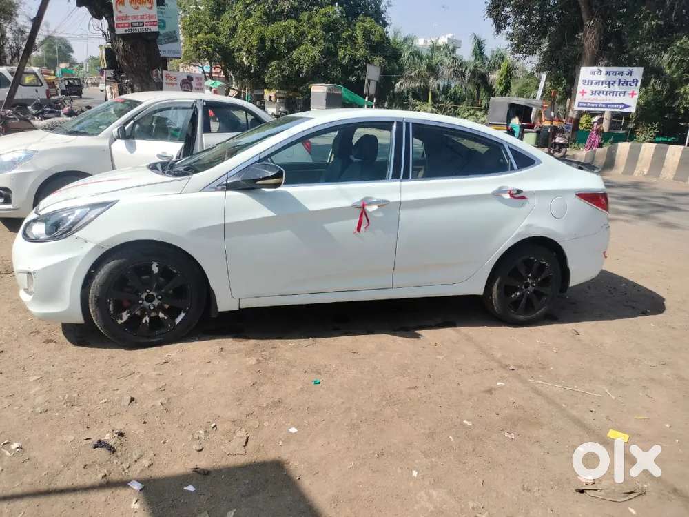 Hyundai Verna Sx O 2012