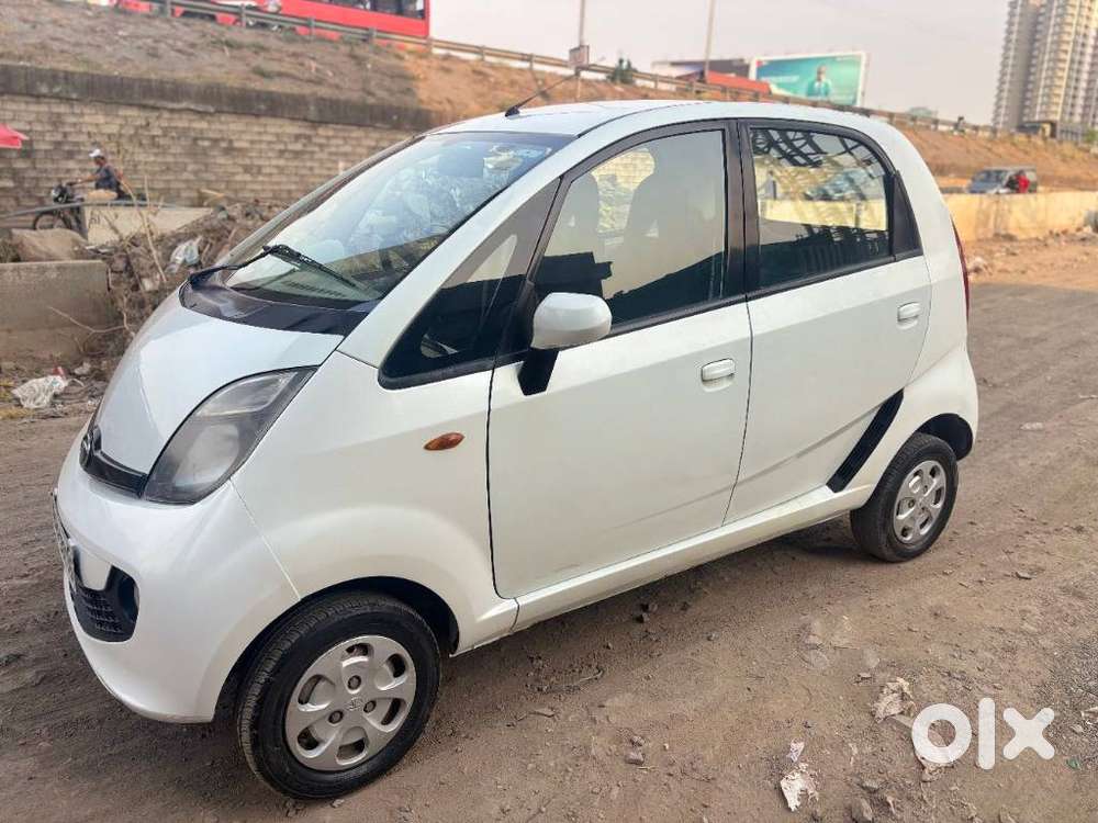 Tata Nano Xta, 2016, Petrol