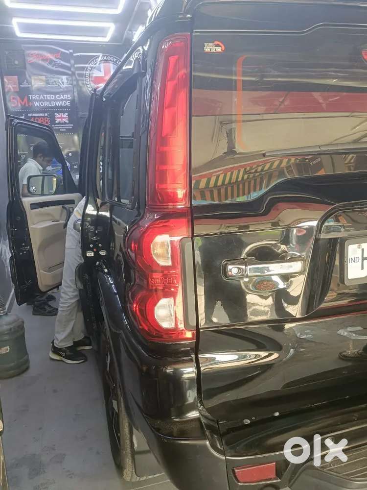 Mahindra Scorpio Classic 2024 Diesel 35000 Km Driven