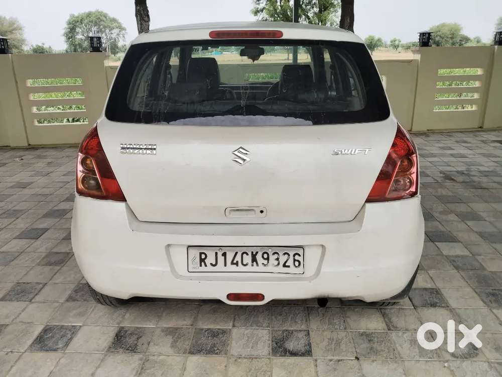 Maruti Suzuki Swift 2010