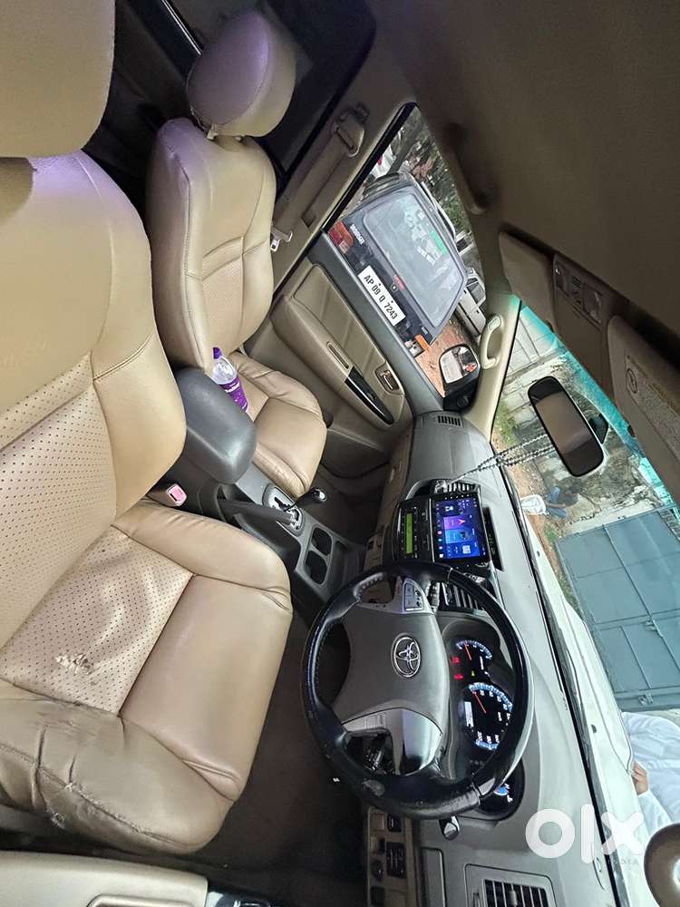 Toyota Fortuner Diesel 2012