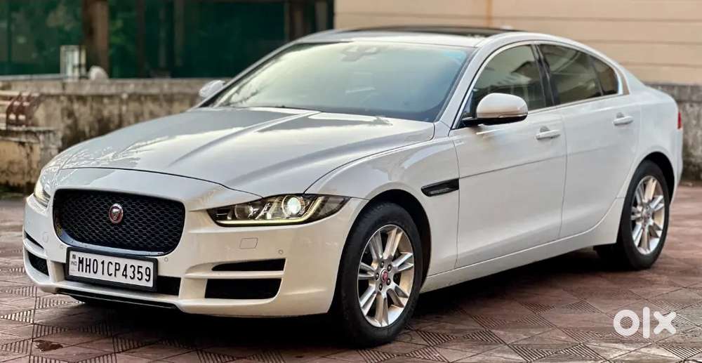 Jaguar Prestige Xe 2017 Year