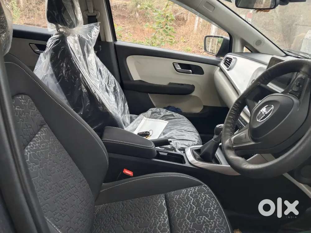 Tata Altroz 2023 Cng & Hybrids 3352 Km Driven