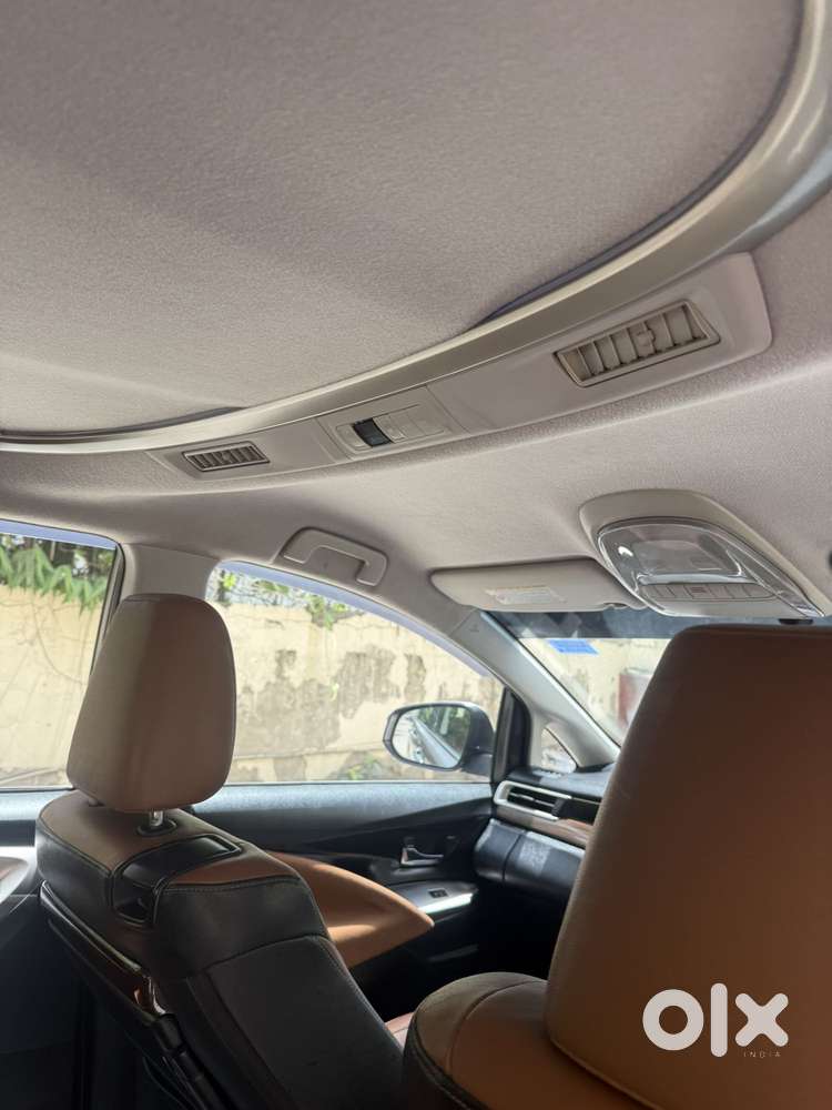 Toyota Innova Crysta [2020-ongoing] 2.7 Zx At 7 Str, 2016, Petrol