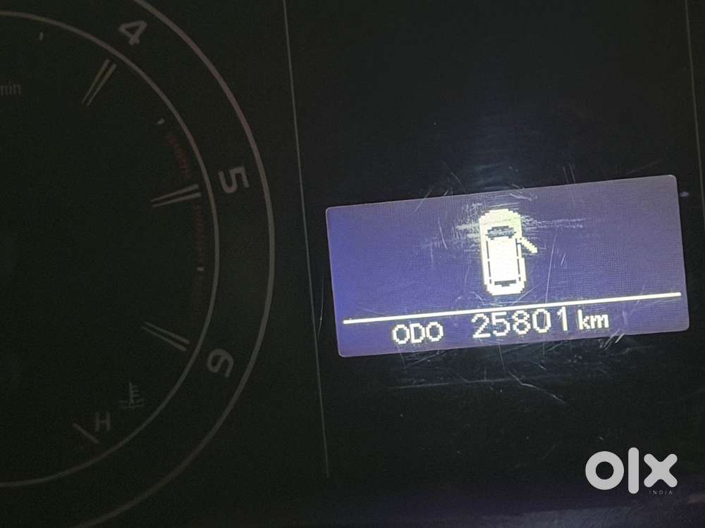 Toyota Innova Crysta 2.4 G – 2021  Low Run  Excellent Condition