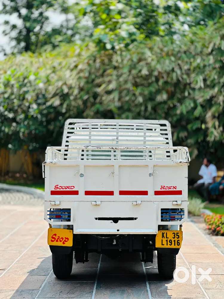 Mahindra Bolero Pik-up 2022 Diesel 63500 Km Driven