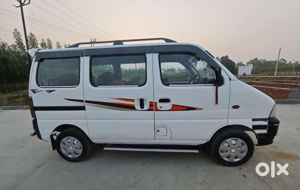 Maruti Suzuki Eeco 1.2 7 Str Std(o), 2022, Cng & Hybrids