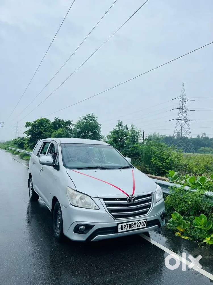 Toyota Innova 2.5 E 2010