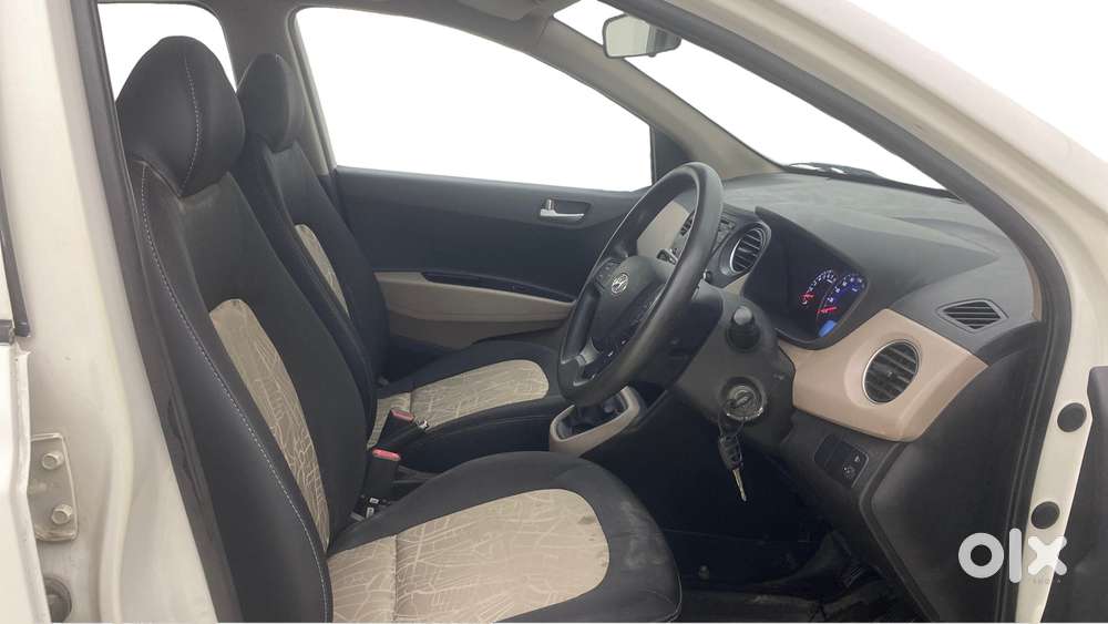 Hyundai Grand I10 Sportz 1.2 Kappa Vtvt, 2015, Petrol