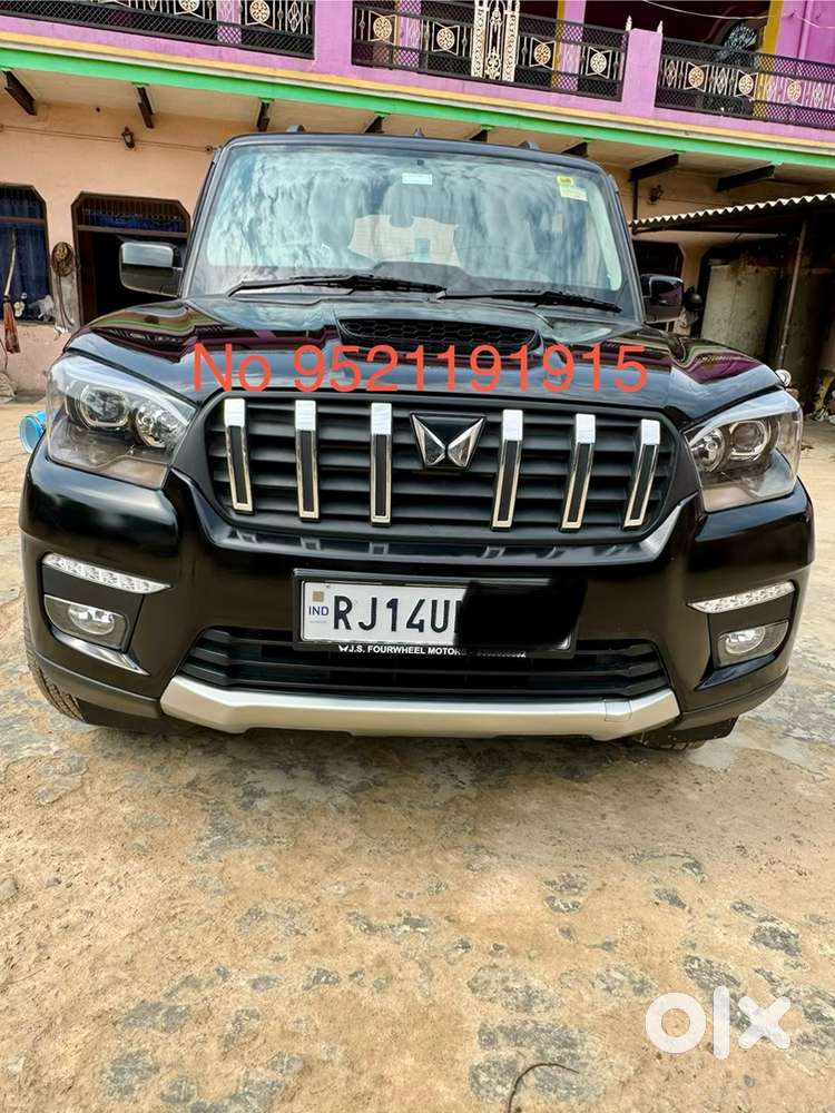 Mahindra Scorpio S11 Classic Diesel 2025