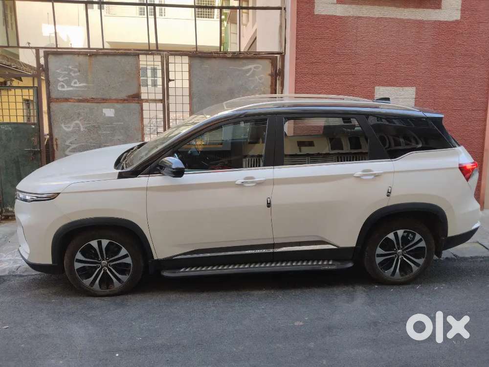 Mg Hector Plus 2022 Diesel 18320 Km With Sunroof