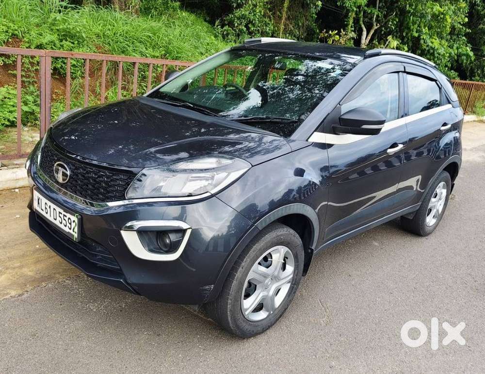 Tata Nexon 1.2 Revotron Xma Amt (s), 2019, Petrol