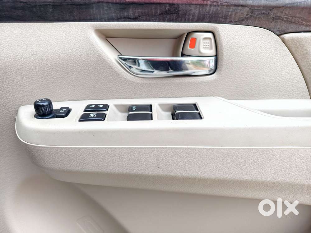 Maruti Suzuki Ertiga 1.5 Zxi Plus, 2022, Petrol