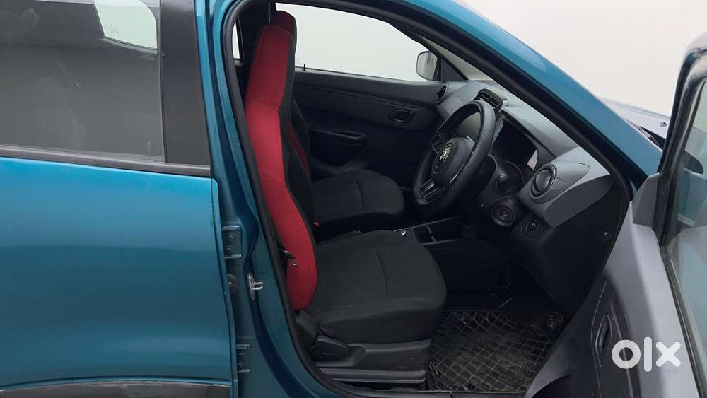 Renault Kwid 2019-ongoing 1.0 Rxt Amt (o), 2022, Petrol