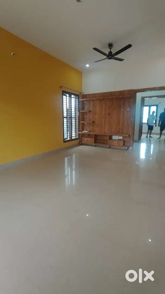 30x50 1st floor 2bhk house for rent 20000 in dattagalli