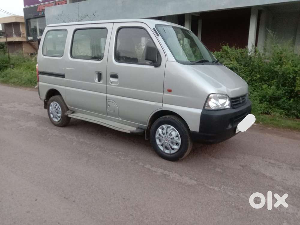Maruti Suzuki Eeco 7 Seater Standard, 2011, Petrol